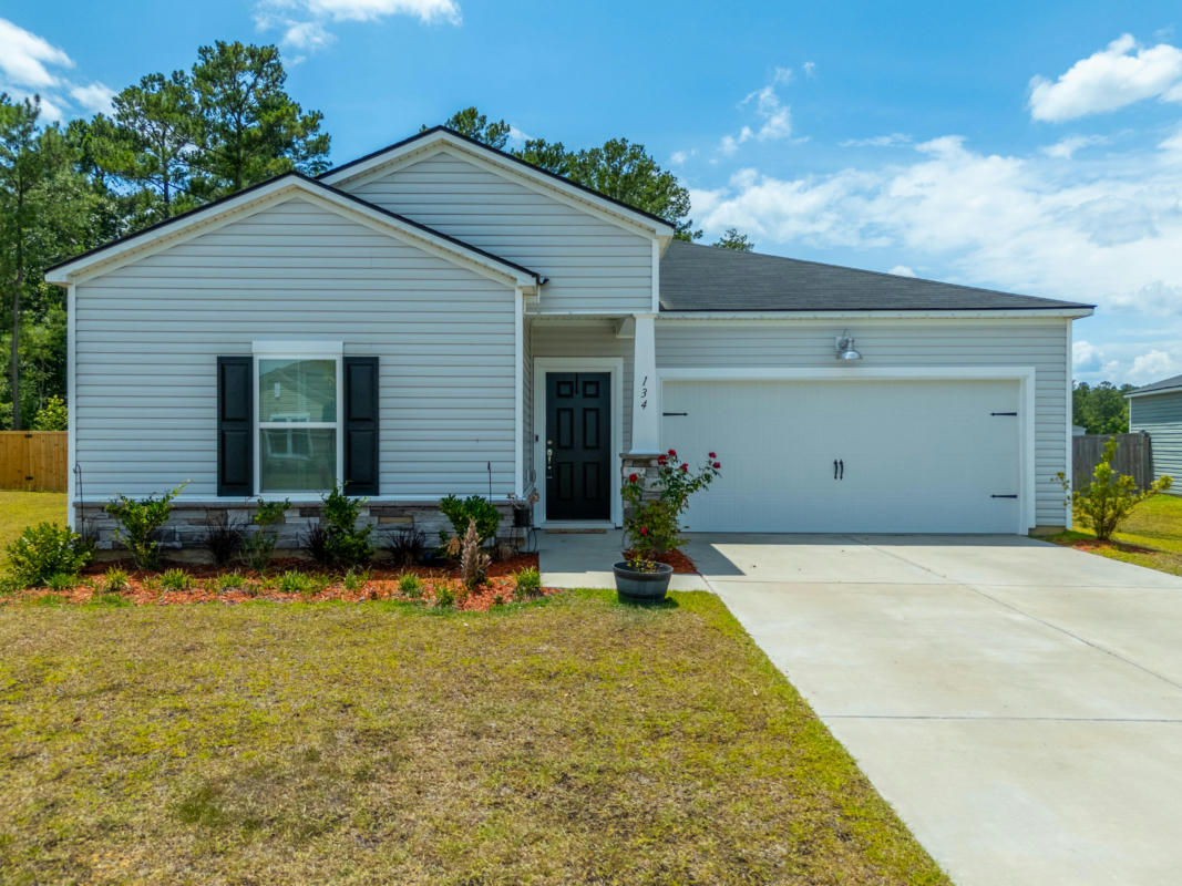 134 LUCKY DAY DR, SUMMERVILLE, SC 29486, photo 1 of 28