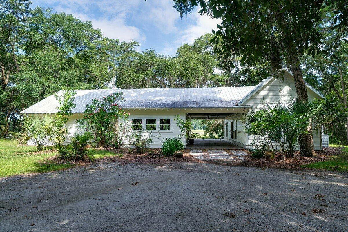 8440 CHISOLM PLANTATION RD, EDISTO ISLAND, SC 29438, photo 1 of 81