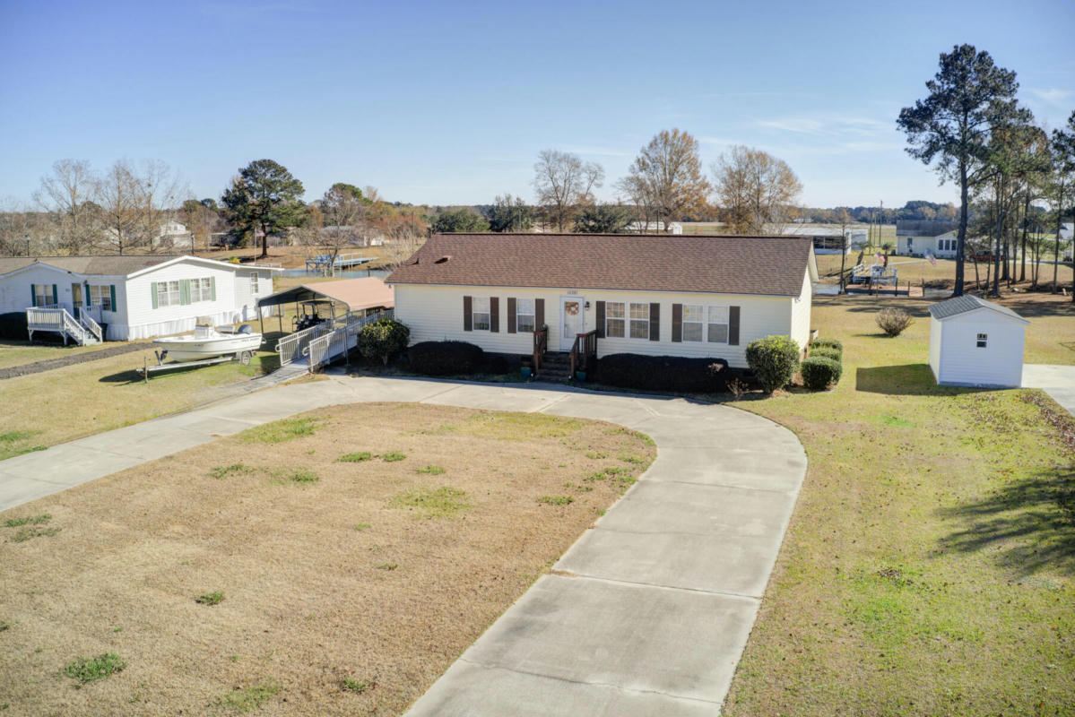 1058 GROVE ST, SUMMERTON, SC 29148, photo 1 of 48