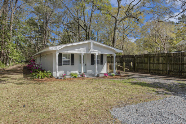 313 SIMMONS AVE, SUMMERVILLE, SC 29483, photo 4 of 27