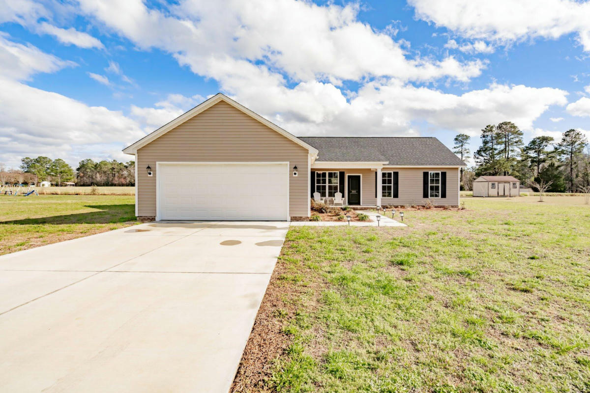 302 W COLEMAN AVE, PAMPLICO, SC 29583, photo 1 of 38